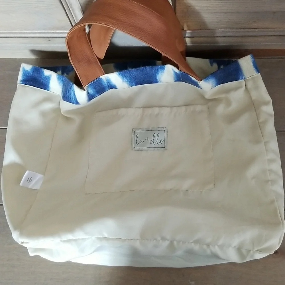 lu + elle Laguna Beach Tote - Picture 9 of 16